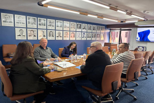 Novas iniciativas marcam reunião mensal