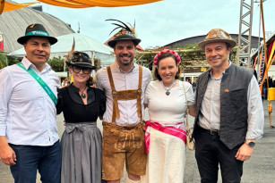 Sicoob participa da maior festa comunitária do Brasil