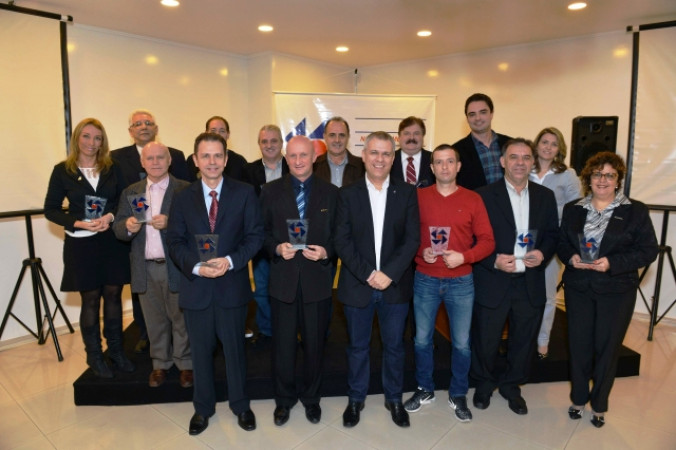 Associadas são homenageadas durante reunião-almoço