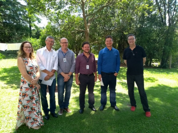Entidade em visita ao Instituto Ivoti
