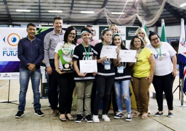 Regional ACI Campo Bom compõe a entrega de premiação no Projeto Jovens Empreendedores Primeiros Passos