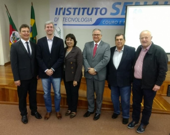 ACI prestigia os 40 anos da Fundacouro