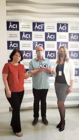 Akorel recebe homenagem da ACI pelos seus 40 anos