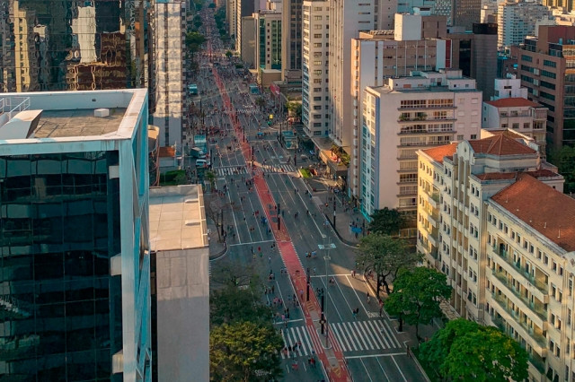 Traduzca Avenida Paulista: nossa unidade no coração dos negócios do Brasil