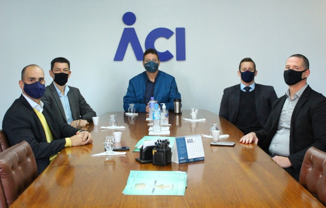 ACI recebe visita de representantes da segurança pública