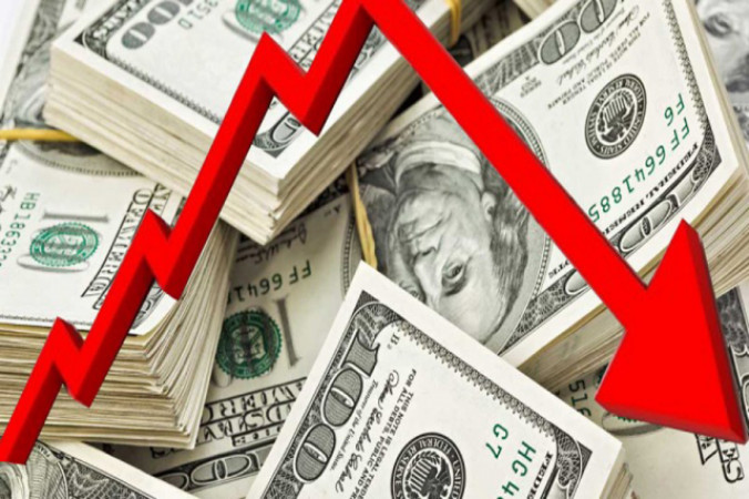 As razões para a queda do dólar