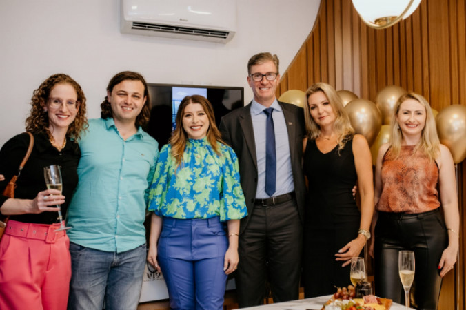 Alles Advocacia comemora dez anos de atividades