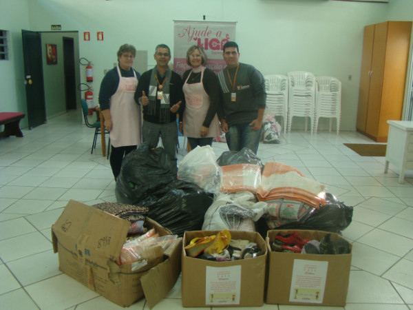 Gincana do Bem do CFC Valderez arrecada doações para aquecer o inverno de quem mais precisa