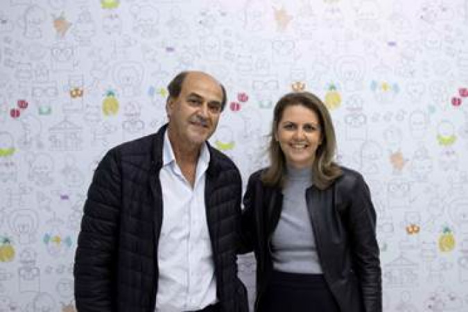 Bibi na terceira geração: um negócio de avô para neta