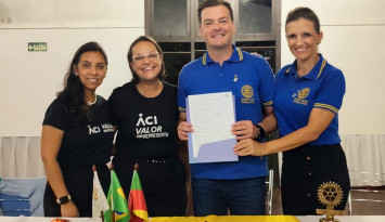 ACI e Rotary Club firmam parceria para participação no Projeto ACI Talks