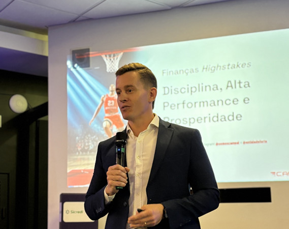 Daniel Campos destaca importância de disciplina e foco para alcançar prosperidade