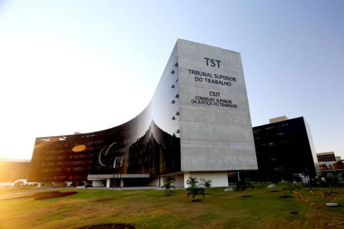 Decisão do TST sobre contribuição assistencial patronal: importância e implicações