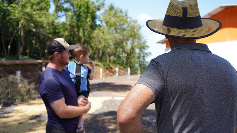 Em marca inédita de apoio ao Agronegócio, Sicoob MaxiCrédito atinge R$ 2 bilhões em carteira agro
