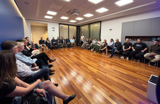 Dirigentes de ACIs da região reuniram-se em Novo Hamburgo