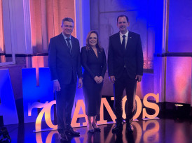 ACI presente à celebração dos 70 anos da AHK RS
