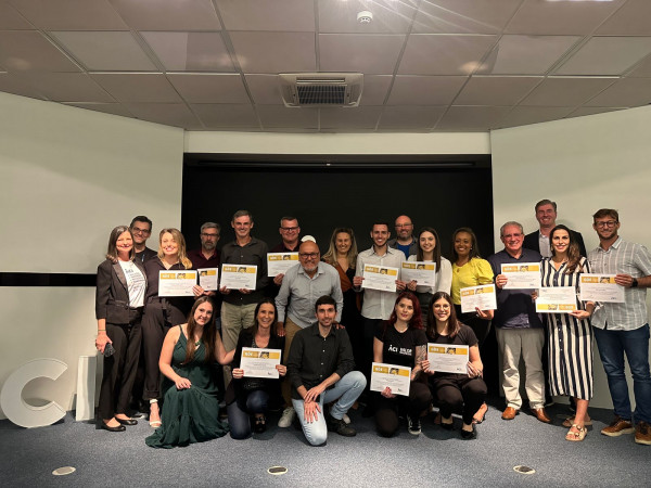 Empresas apresentam resultados de projetos em formatura do GDE