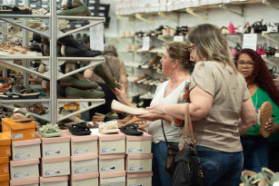 Loucura por Sapatos ocorre de 2 a 12 de abril, na Fenac