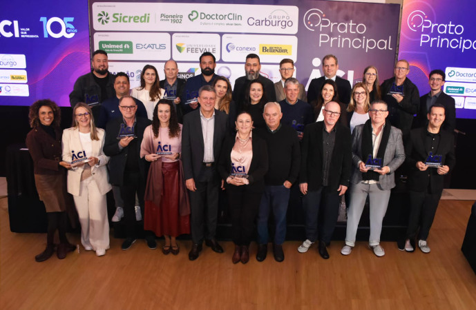 Associados aniversariantes em maio recebem homenagem