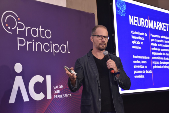 Neuromarketing ajuda a entender como e por que o cérebro compra