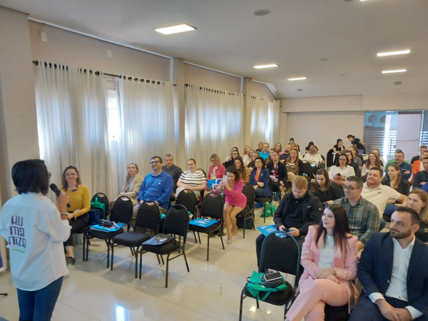 Liderança humanizada propõe uma nova forma de conexão com pessoas