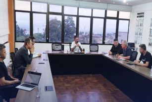 ACI, CDL-NH e Sindilojas debatem ações para revitalizar Centro