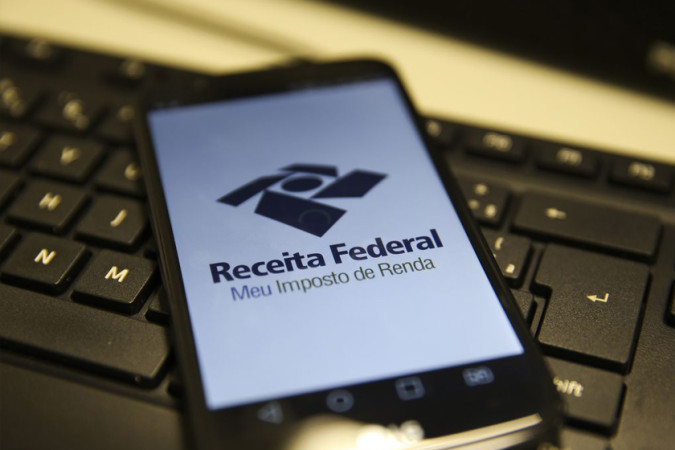 Alerta sobre possibilidade de divergências na declaração de IRPF pré-preenchida