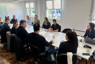 Projeto ACI Talks projeta impactar 6 mil estudantes em 2025