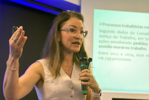 Comunicação e conscientização são armas poderosas contra o assédio e a discriminação