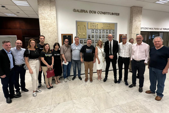 ACI marca presença em sessão contrária aos pedágios do Bloco 1