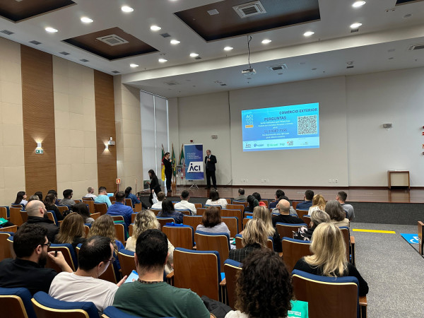 Receita Federal apresenta inovações do Programa OEA Brasileiro a empresas