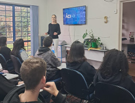 Escolas podem agendar participação no Projeto ACI Talks