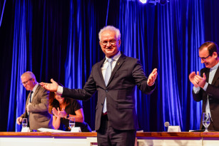 Empossada reitoria da Unisinos; ACI se fez presente na solenidade