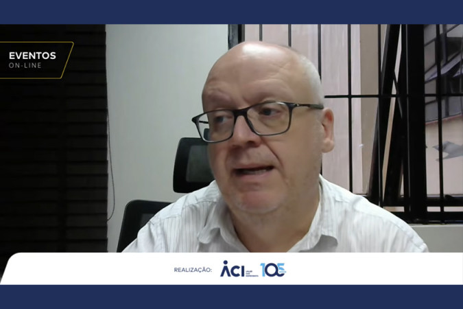 Licença-maternidade e burnout ganham destaque em atualização jurídica online