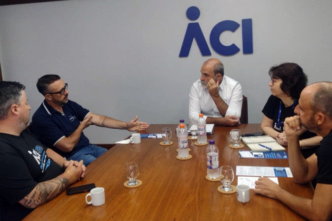 Safetech e ACI realizam reunião de relacionamento