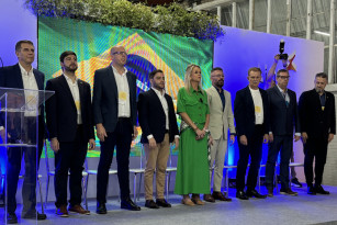 Zero+ estreia na Fenac e promotora anuncia novas mudanças