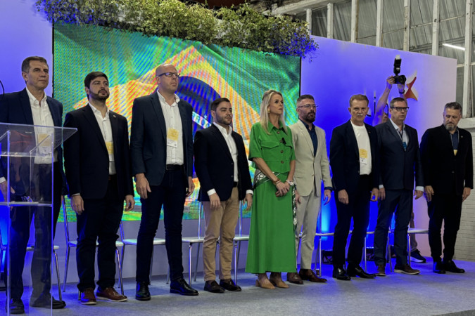 Zero+ estreia na Fenac e promotora anuncia novas mudanças